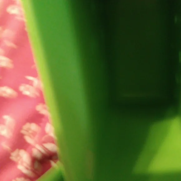 Chic Green Mini Bag - Picture 7 of 7